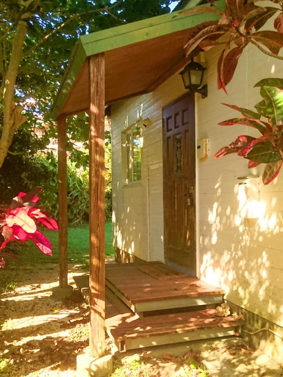 Private Beach House Motobu Kültér fotó